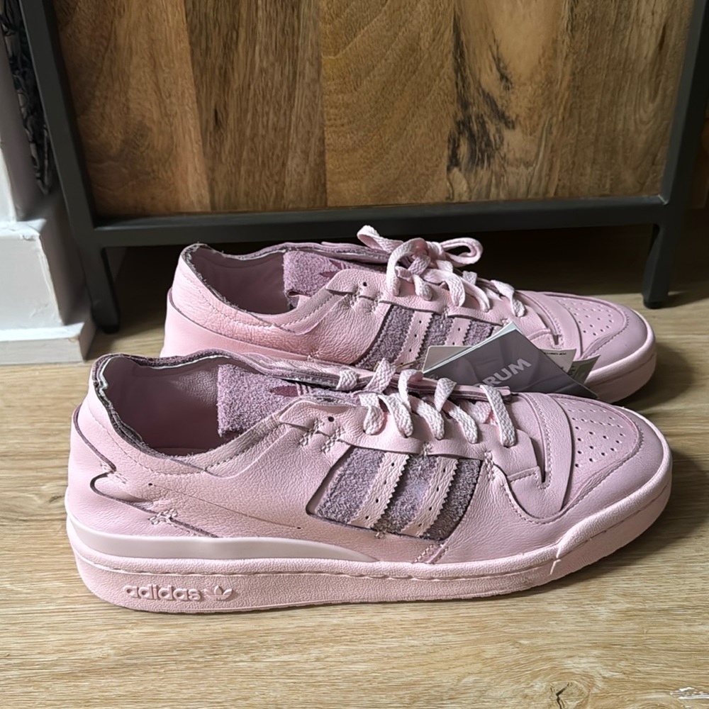 New addidas forum 84 low minima men pink